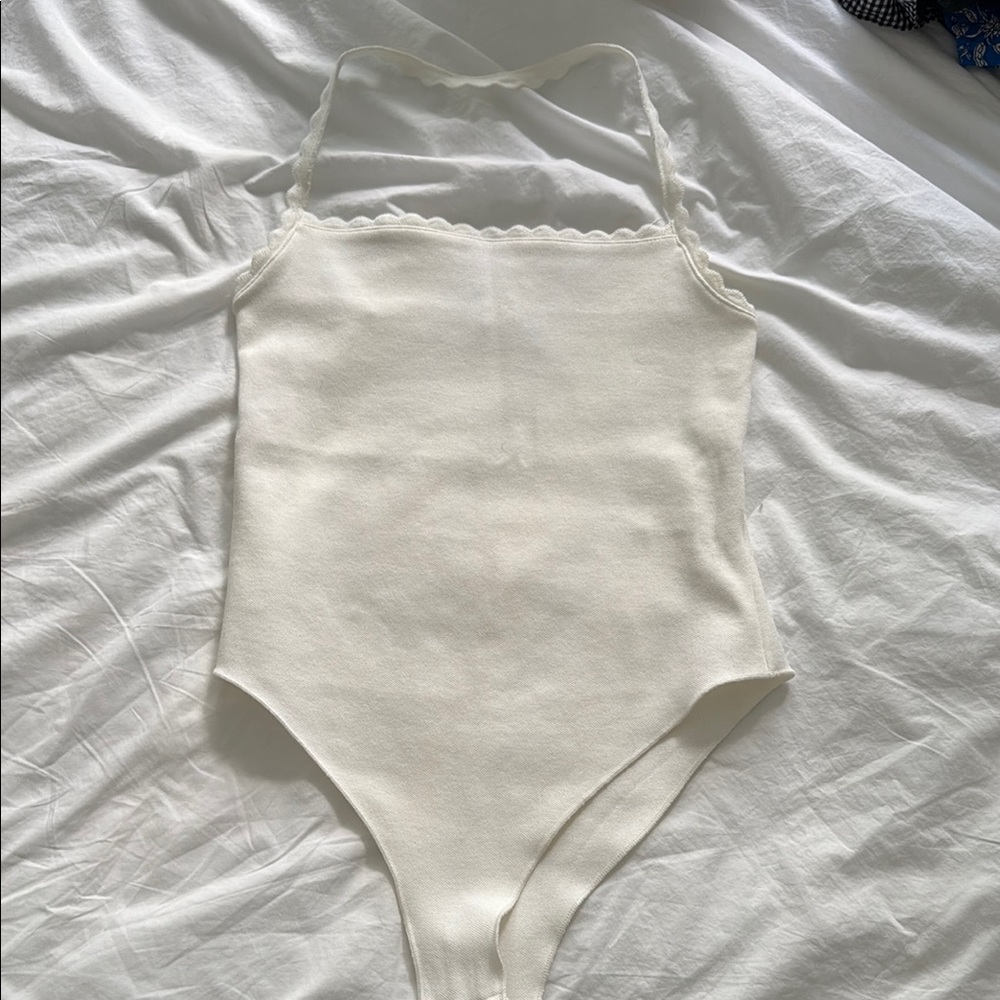 Zara scalloped bodysuit size medium